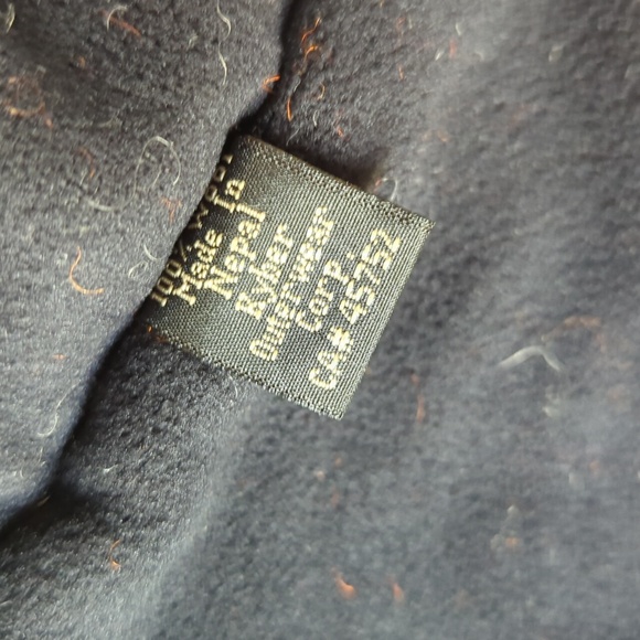 100% wool jacket with animal theme - Picture 10 of 14